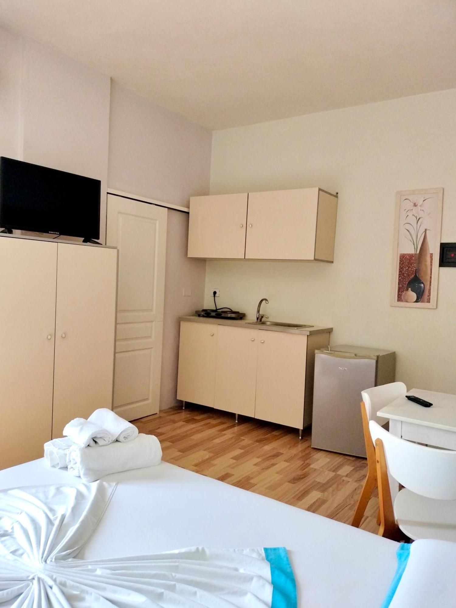 Apartments Vista Mar Orikum Extérieur photo